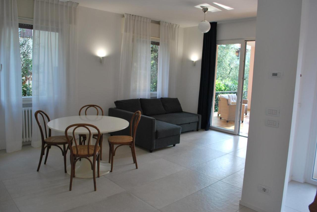 Casa Noario Apartment มัลเชซิเน ภายนอก รูปภาพ